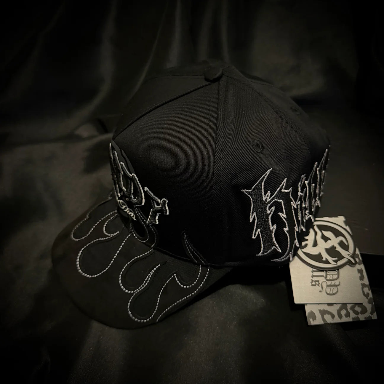GORRA LOST HILLS BURNING HILLS DISPONIBLE